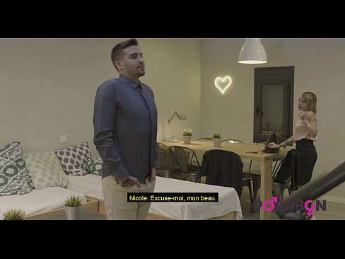 ❤️ PORNBCN 4K 一個大奶子的成熟女人想要被肛門性交年輕的舞男與大雞巴口交死神硬他媽的手工作狗風格的貓舔高潮法語字幕 肛色情 在我們 ❤